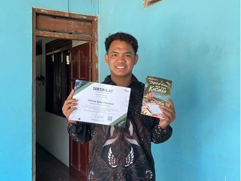Mahasiswa STAIMAS Wonogiri Ini Bikin Geger! Karya Pertamanya Langsung Lolos Antologi Nasional » JOGLOSEMAR NEWS