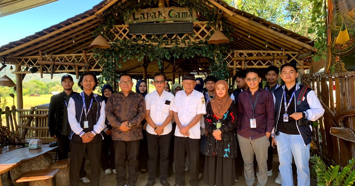 Serah Terima Mahasiswa KPM STAIMAS d Desa Waru, Langkah Awal Membangun Sinergi untuk Pengabdian Masyarakat