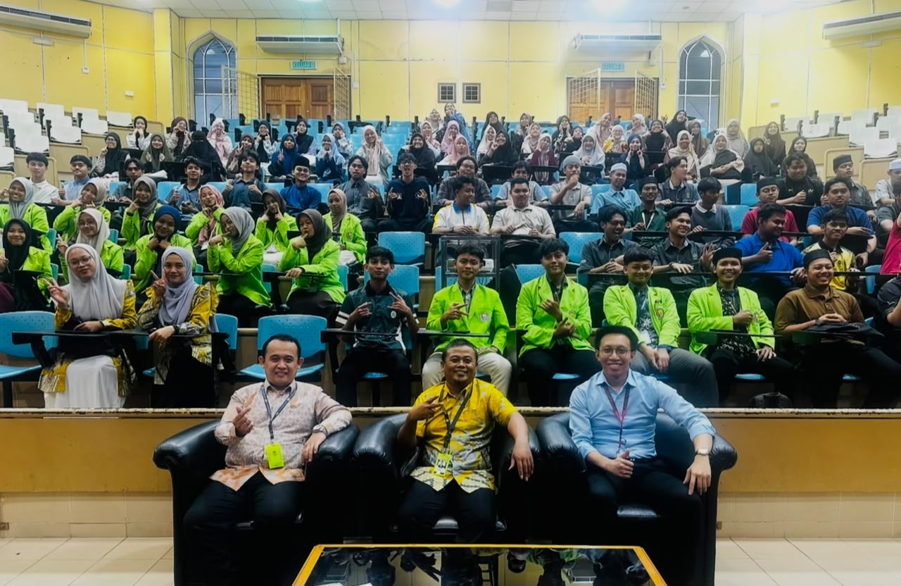 Jadi Guest Lecture di UnisZA Malaysia, Dosen STAIMAS Wonogiri Bahas Kiat Sukses & Atasi Krisis Karakter Generasi AI